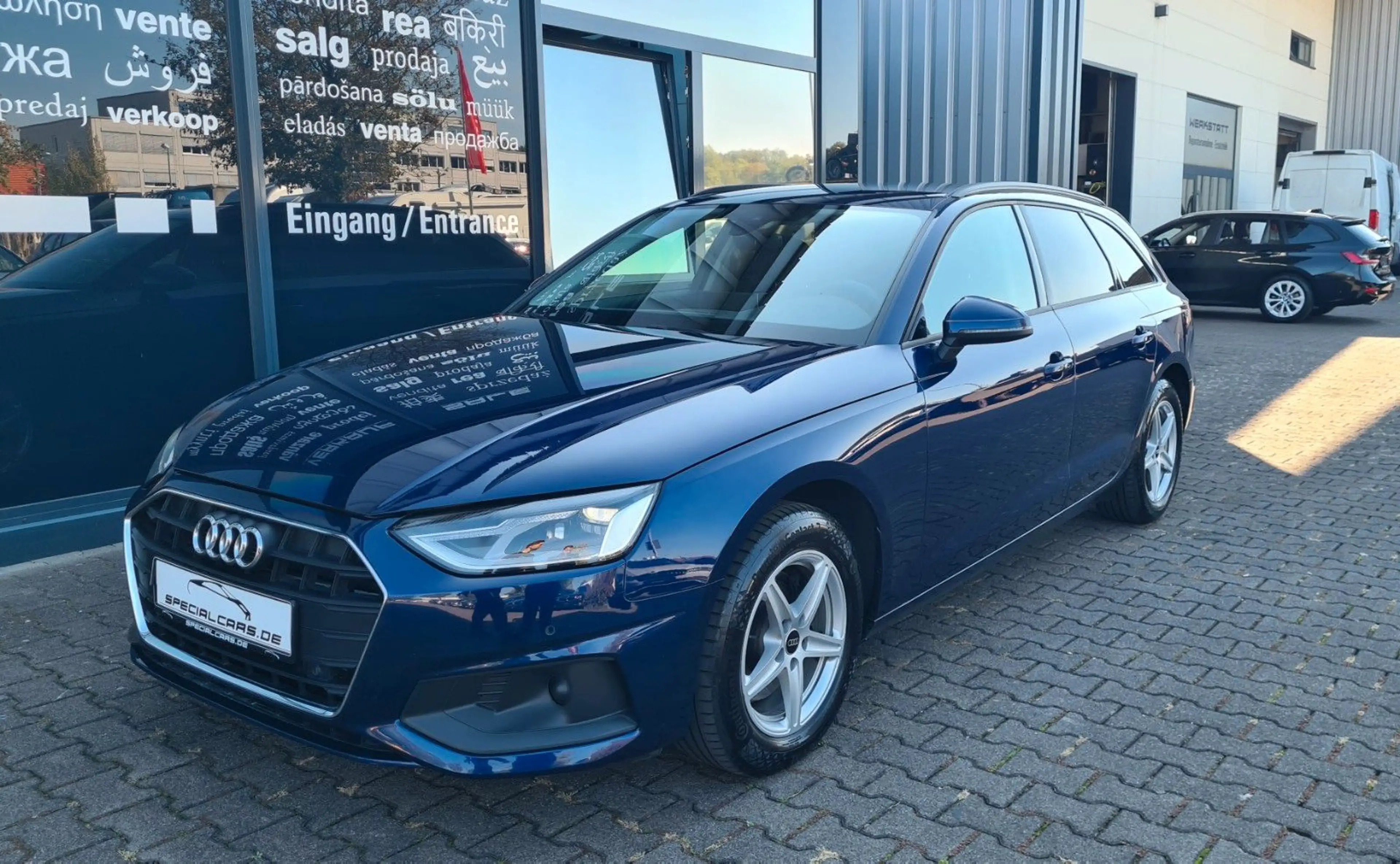 Audi A4 Avant 35 TDI AUT - ASSITS - AHK - CAM - — photo 3