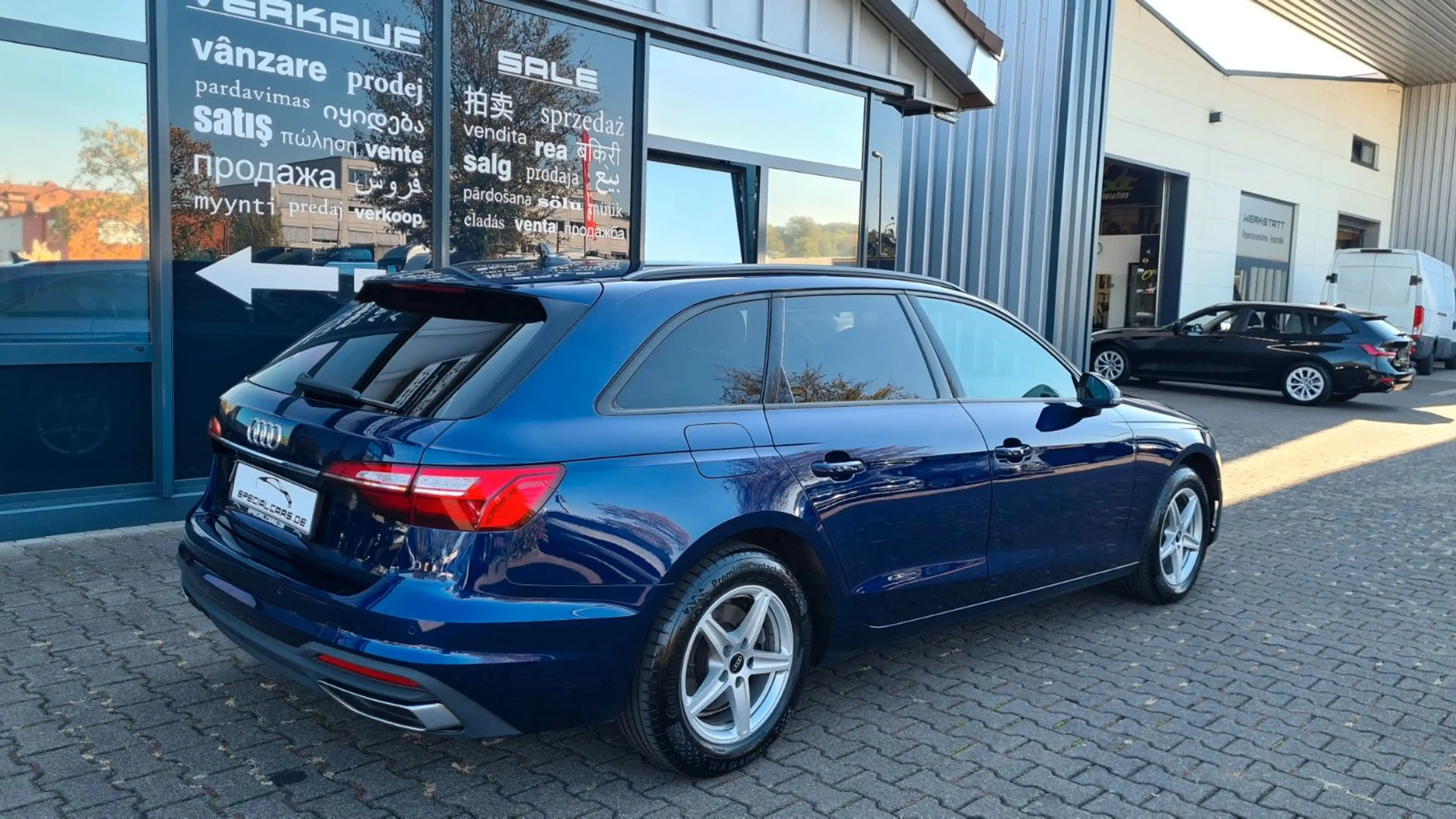 Audi A4 Avant 35 TDI AUT - ASSITS - AHK - CAM - — photo 8