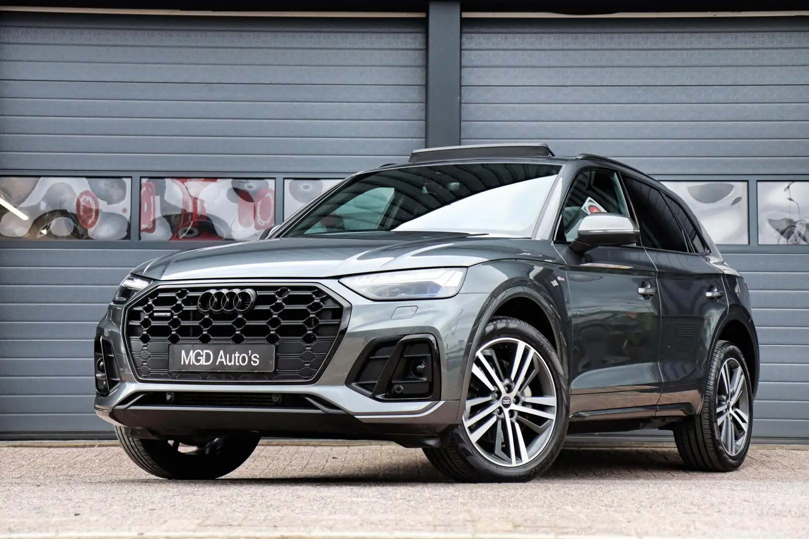 Audi Q5 55 TFSIe Quattro Competition 3x S-Line /LED-MATRIX Gris - 1