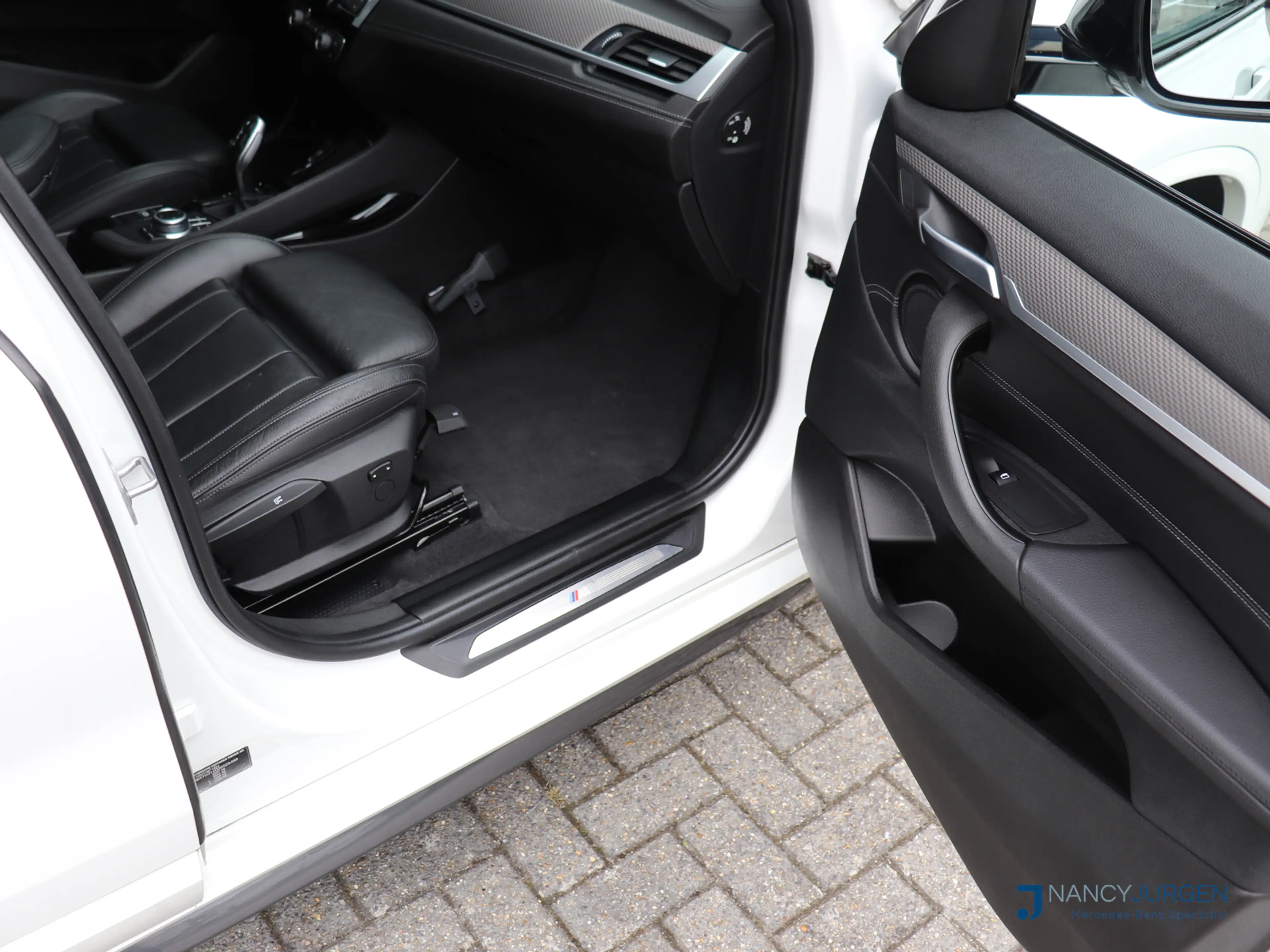 BMW X2 sDrive20i High Executive Edition | M-Pakket | Crui — photo 38