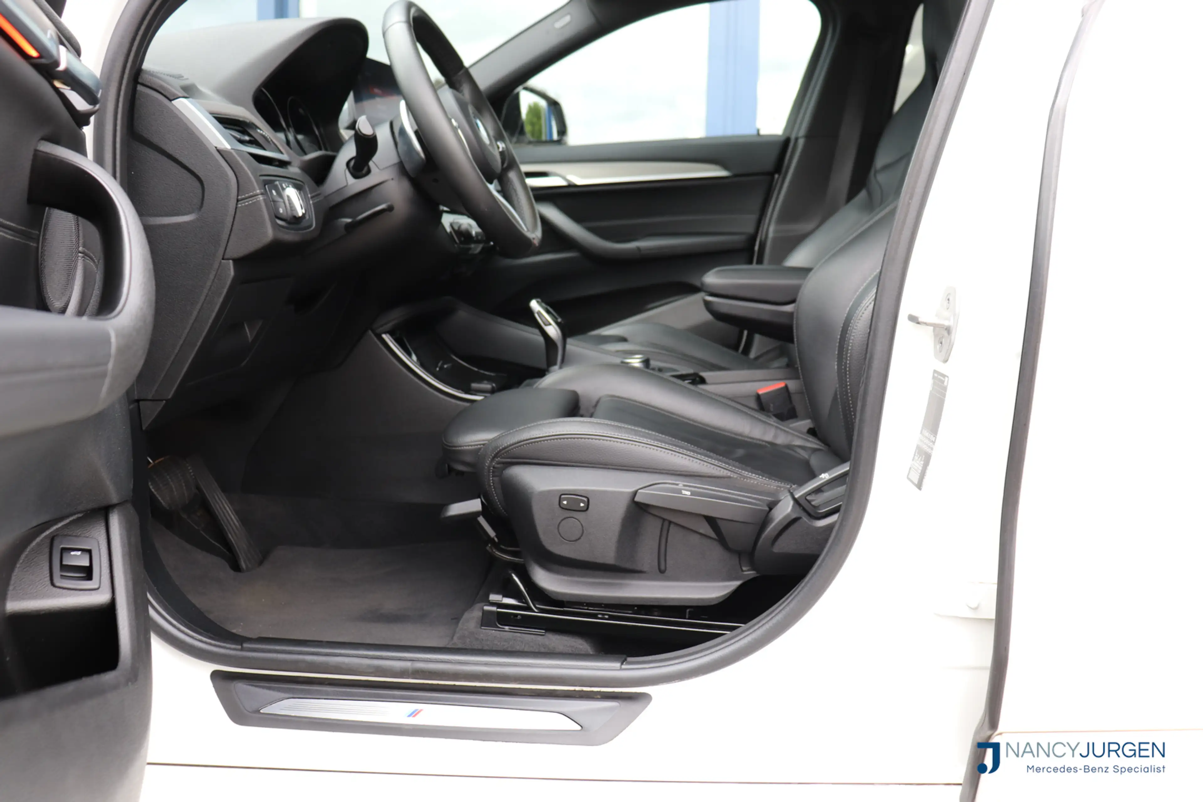 BMW X2 sDrive20i High Executive Edition | M-Pakket | Crui — photo 16