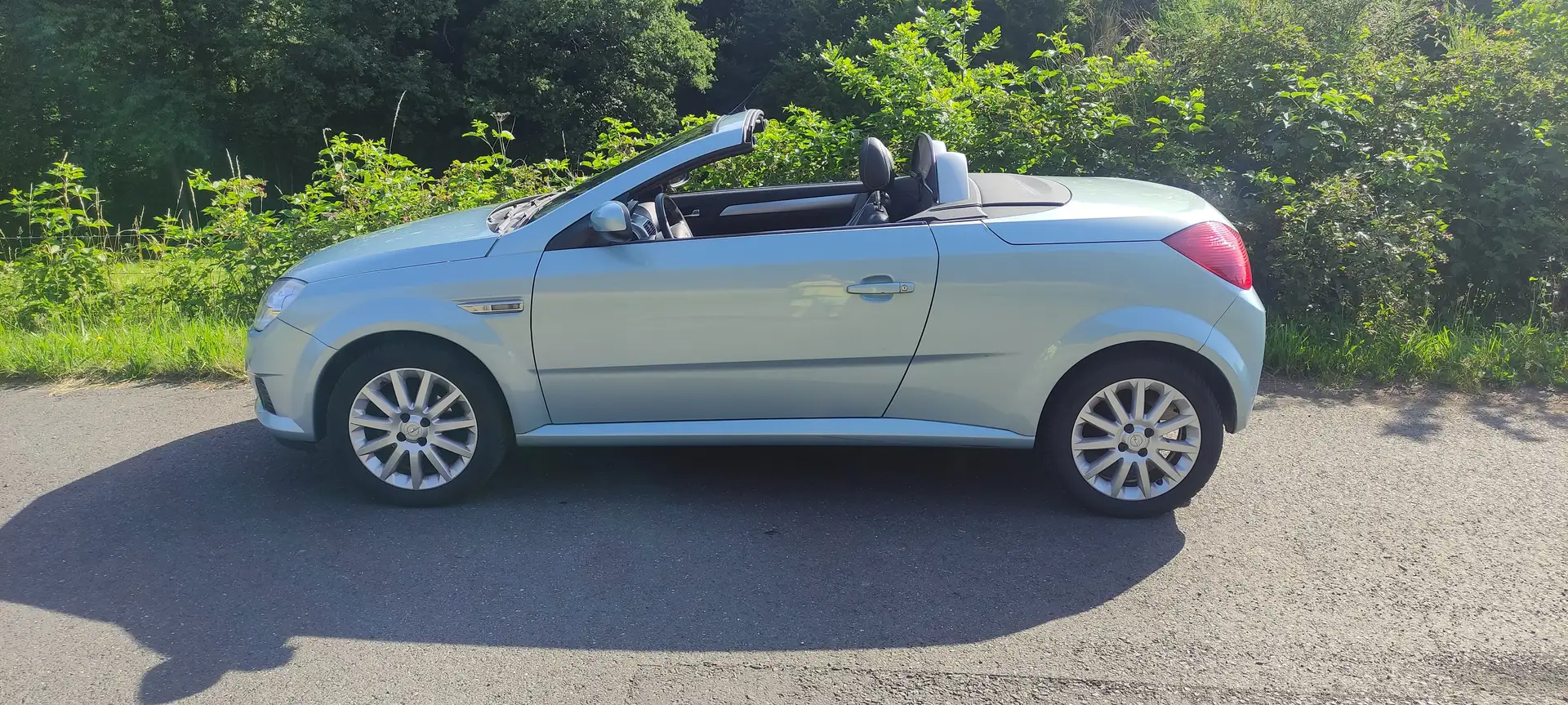 Opel Tigra Cabrio Twin Top 1.4 Edition Azul - 1