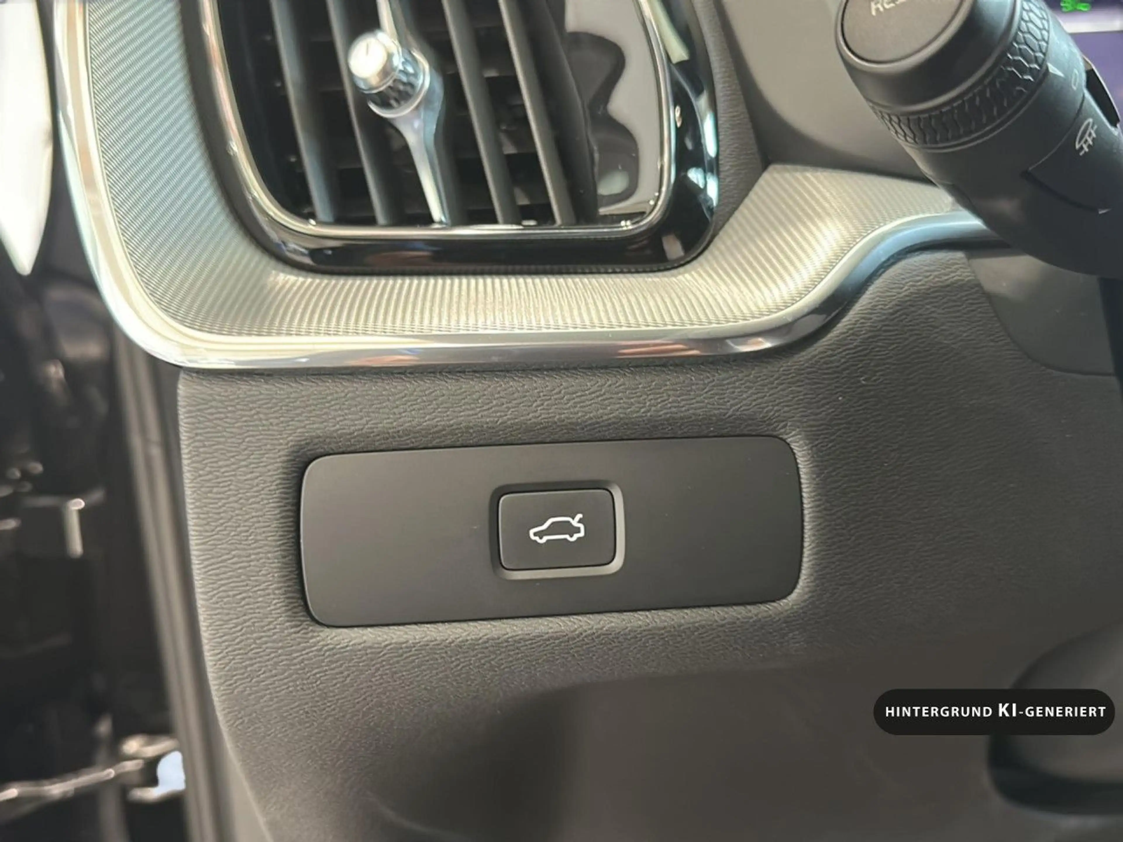 Volvo XC60 B5 (Benzin) Plus Black Edition - AHK/HK Navi — photo 14