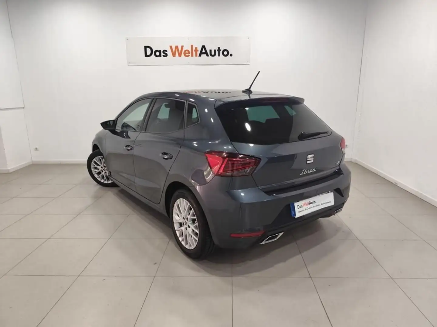 SEAT Ibiza 1.0 TSI S&S FR Salta 115 Gris - 2