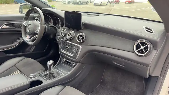 Mercedes-Benz Unknown Model view 10
