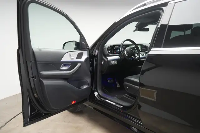Mercedes-Benz Gle view 11