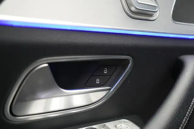 Mercedes-Benz Gle view 28