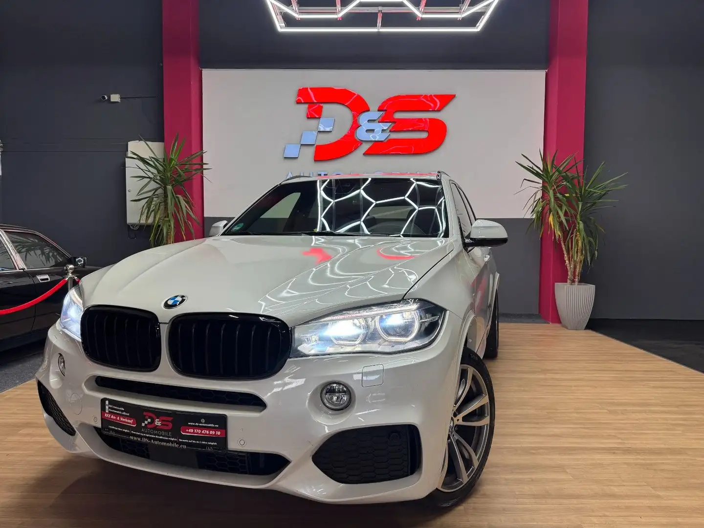 BMW X5 xDrive40d M-Sport/NaviProf/H&K/HuD/AHK/LED/VOL Bianco - 1