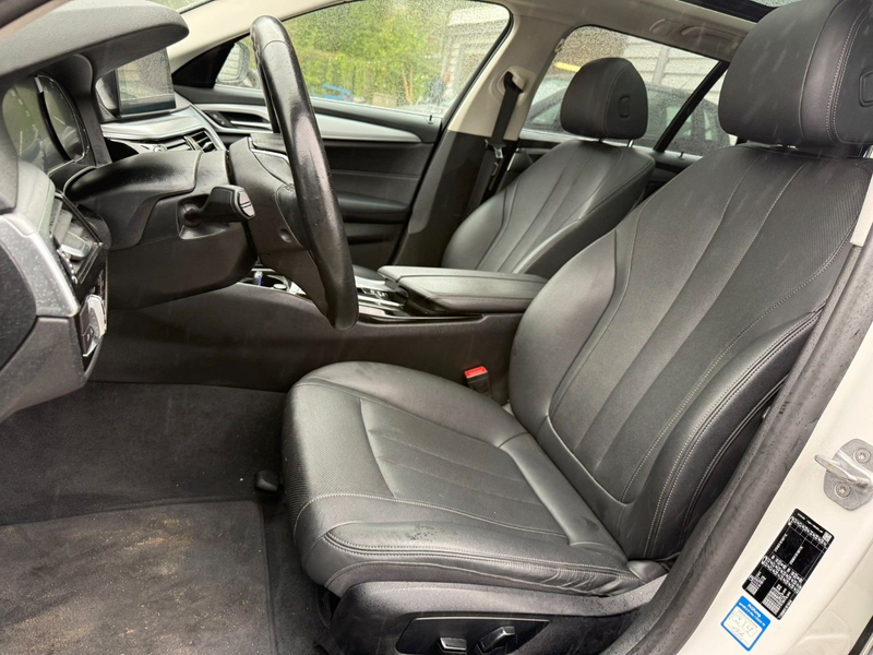 BMW 520 d — photo 10