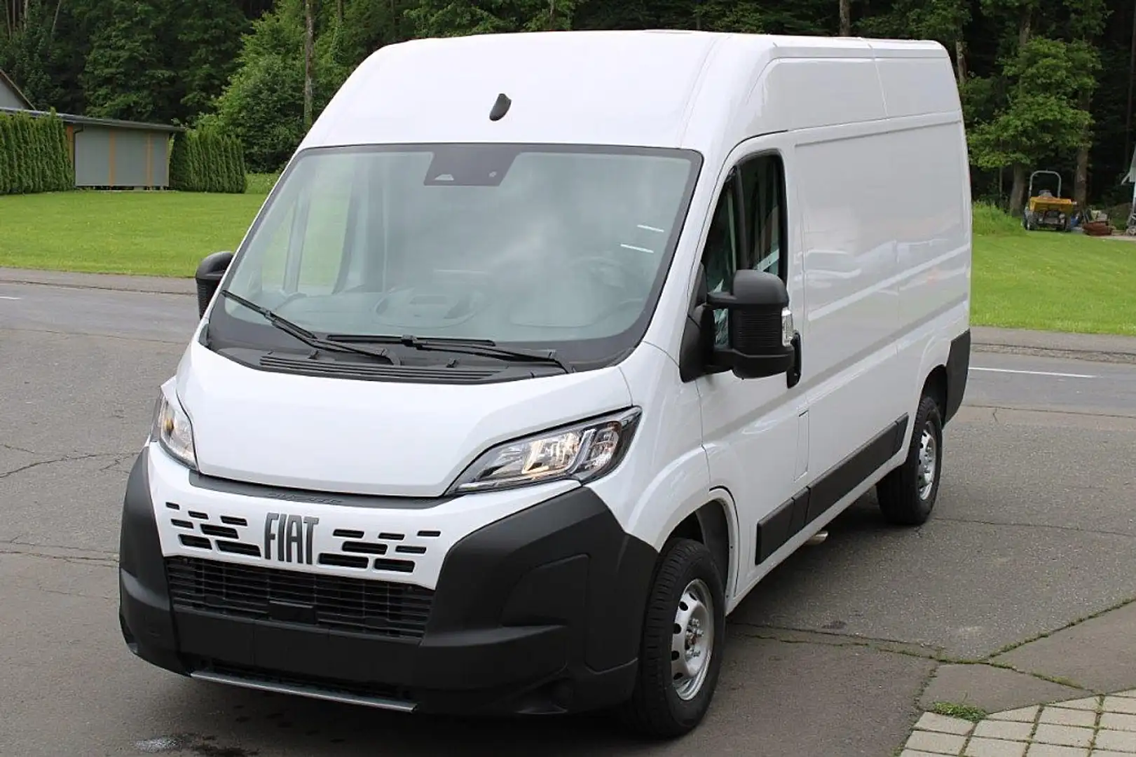 Fiat Ducato Ducato KW L2H2 120 Klima uvm... Netto EUR 239... Weiß - 1