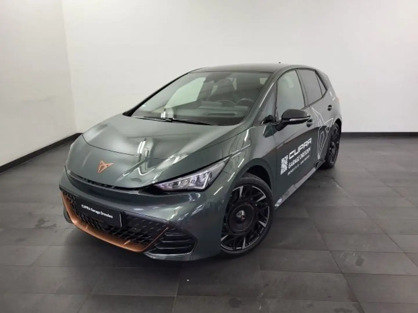 CUPRA Born VZ Verde - 2