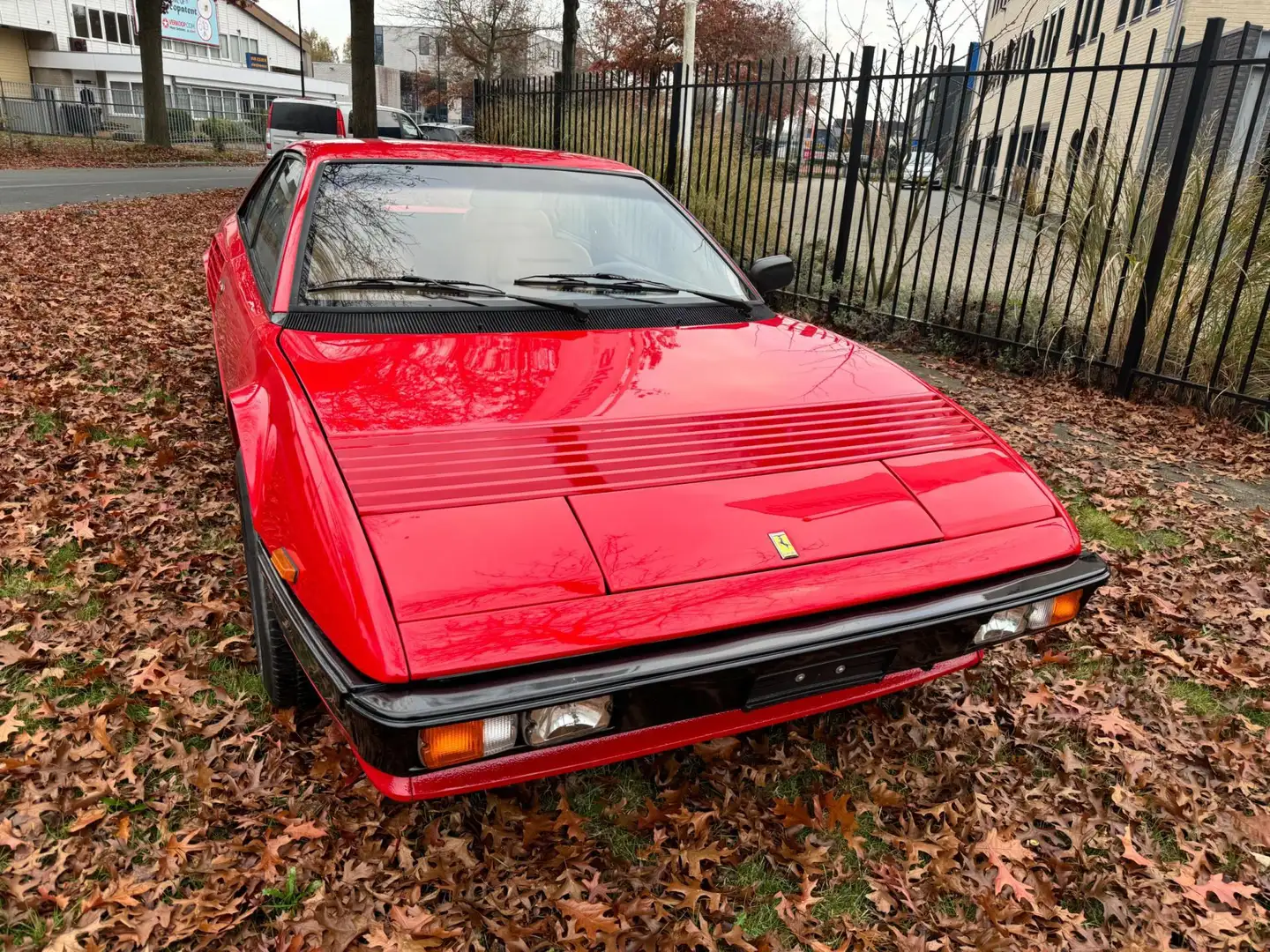 Ferrari Mondial 8 2+2 3.0 v8 1 van de eerste mondial's , COUPÉ 1e Rot - 2