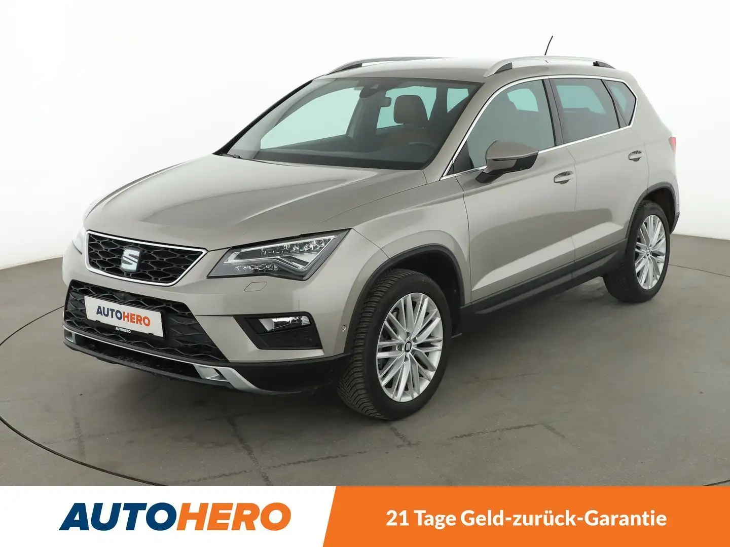 SEAT Ateca 2.0 TDI Xcellence 4Drive Aut.*NAVI*ACC*CAM*PDC* Grau - 1
