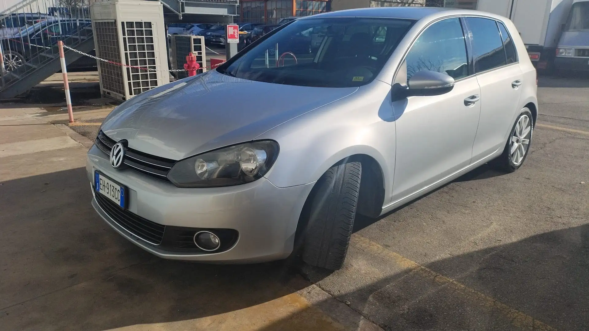 Volkswagen Golf Variant 2.0 tdi Highline 140cv dsg6 - 1