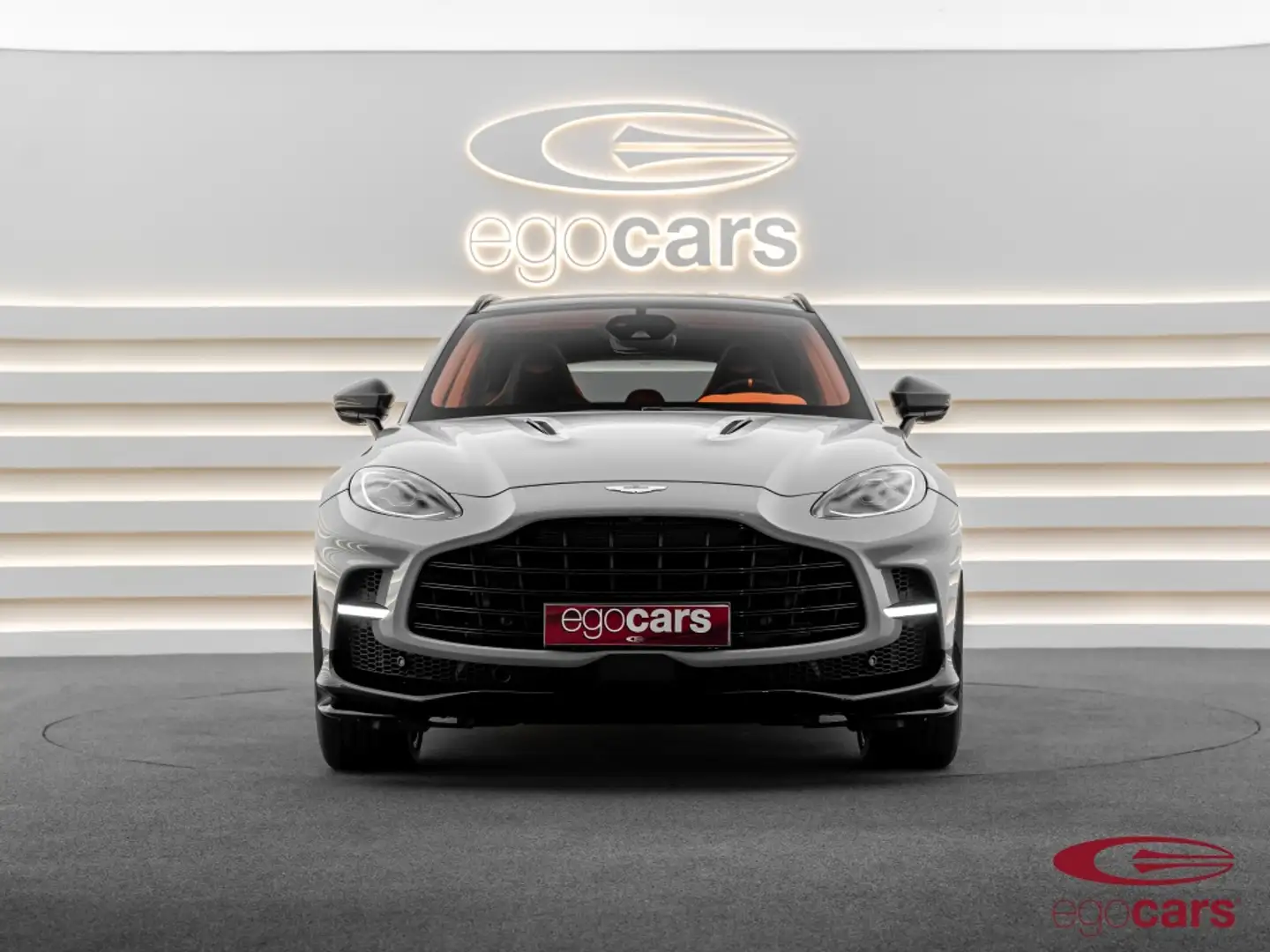 Aston Martin DBX 707 Gris - 2