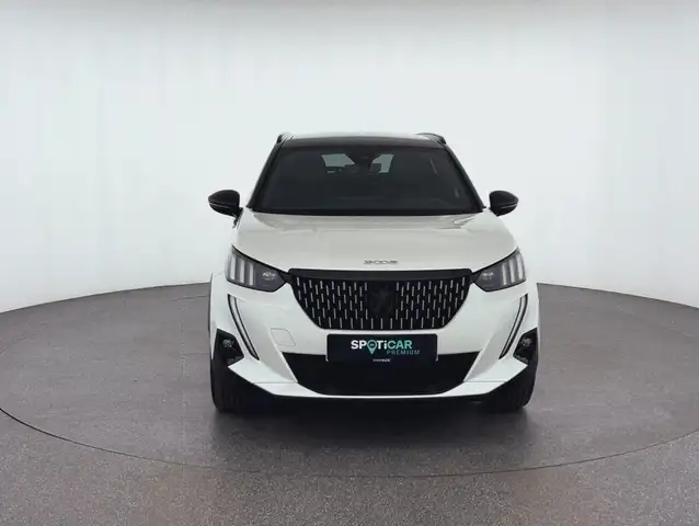 Peugeot 2008 view 2