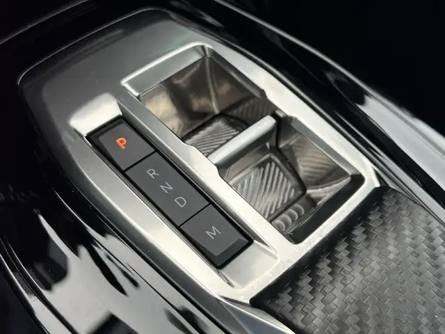 Peugeot 2008 view 15
