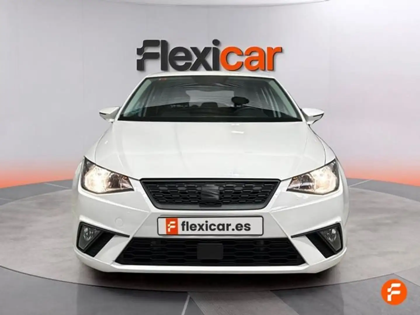 SEAT Ibiza 1.0 TSI 81kW (110CV) Style Go2 Blanco - 2
