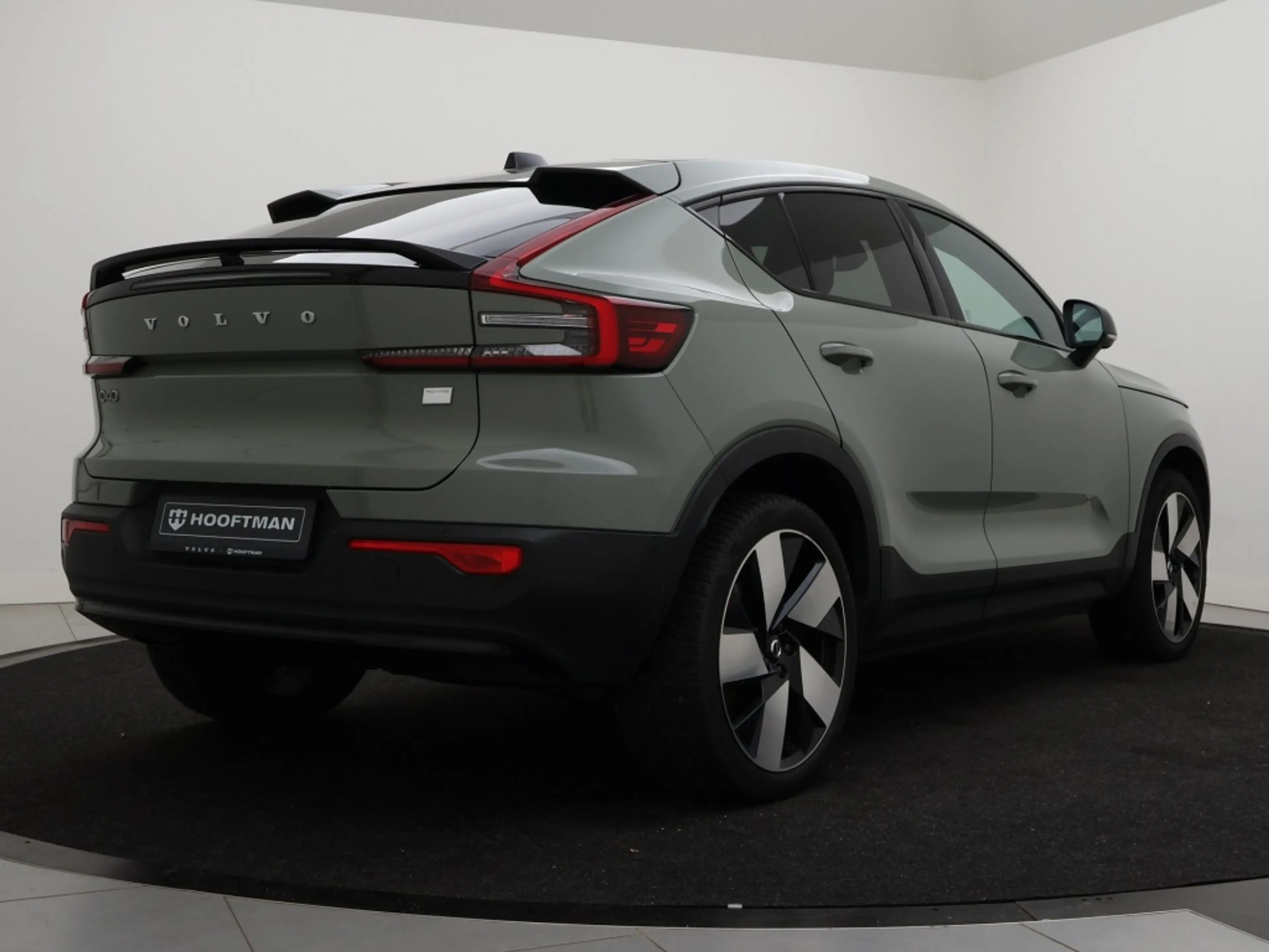 Volvo C40 EXTENDED RANGE ULTIMATE 360GR CAM 20INCH TREKHAAK — photo 4