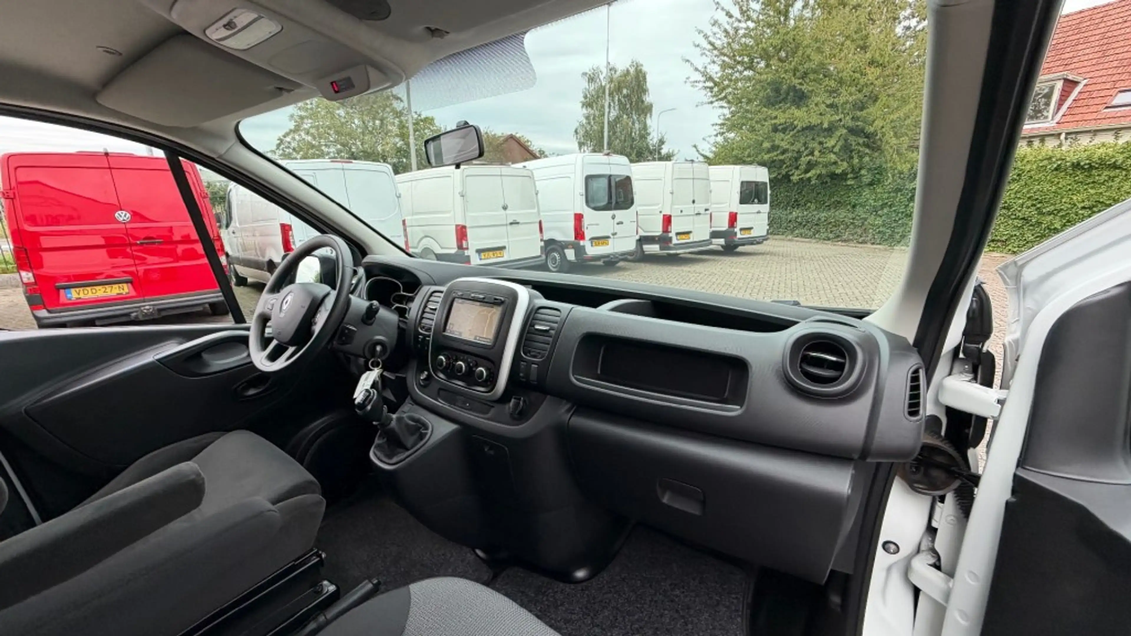 Renault Trafic 2.0 DCI 88KW 120PK EURO 6 NAVIGATIE/ AIRCO/ CRUISE — photo 7