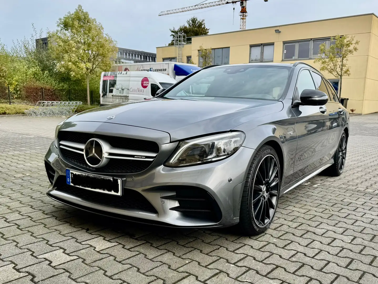 Mercedes-Benz C 43 AMG 4Matic T 9G-TRONIC siva - 1