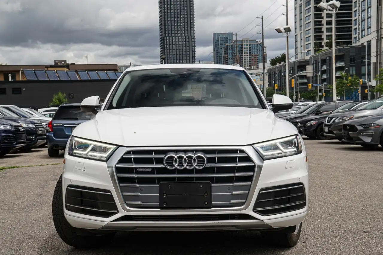 Audi Q5 снимка Audi Q5