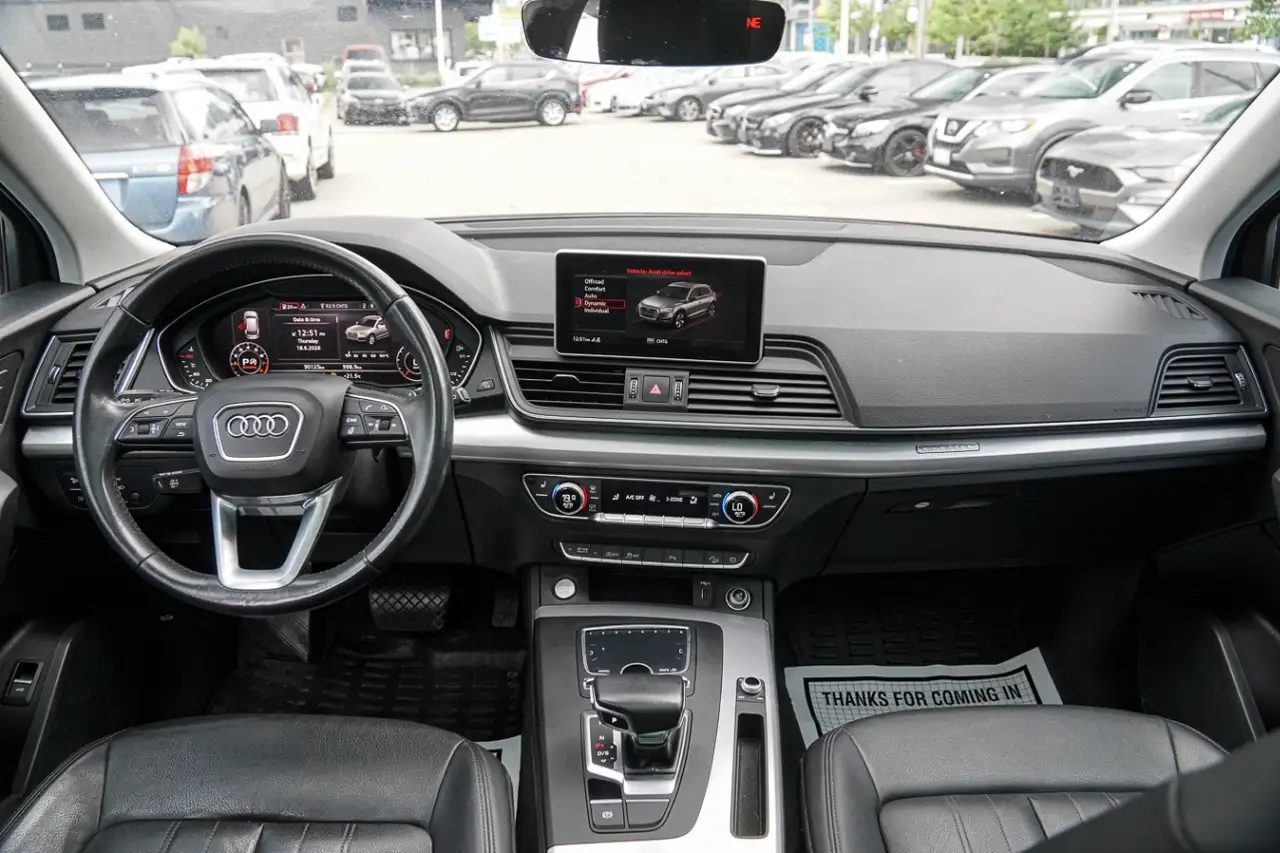 Audi Q5 снимка Audi Q5