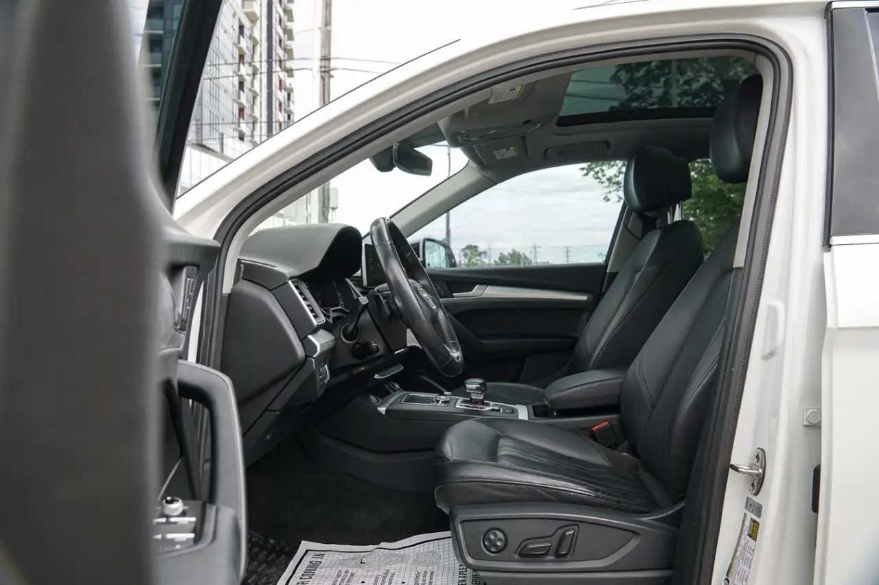 Audi Q5 снимка Audi Q5