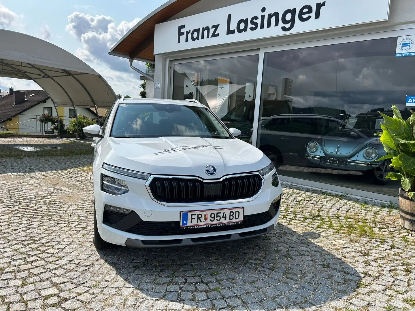 Skoda Kamiq Selection TSI Weiß - 1