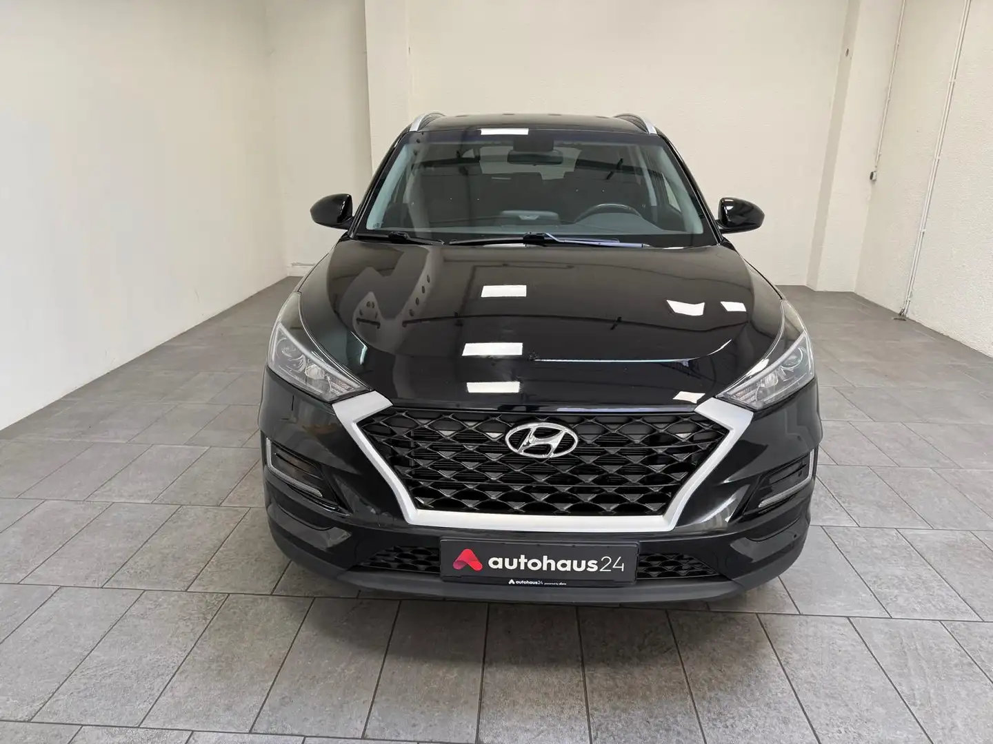 Hyundai TUCSON 1.6 Select 2WD Navi|PDC|Sitzhzg. Noir - 2