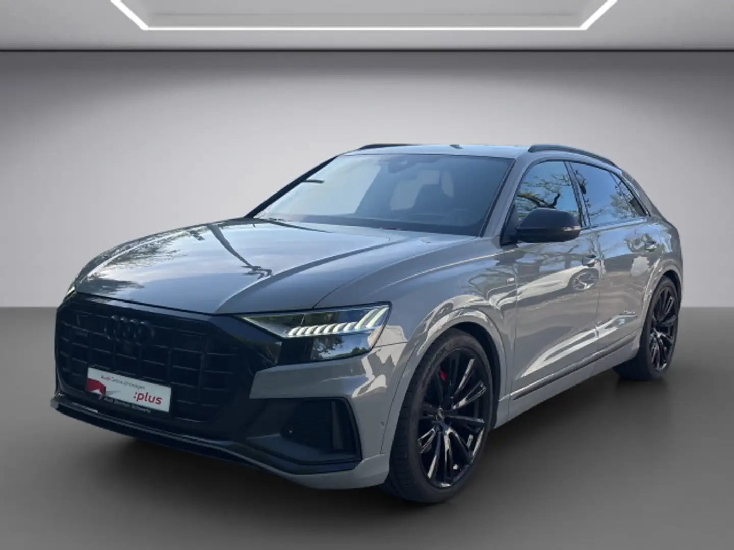 Audi Q8 50 3.0 TDI quattro competition plus 360° Grau - 2