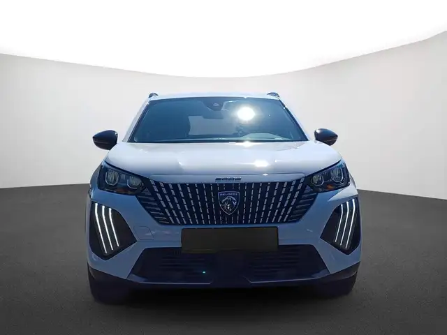 Peugeot 2008 view 2