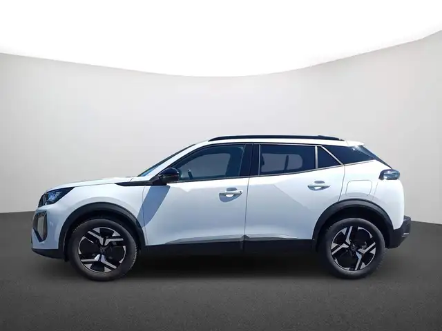 Peugeot 2008 view 4