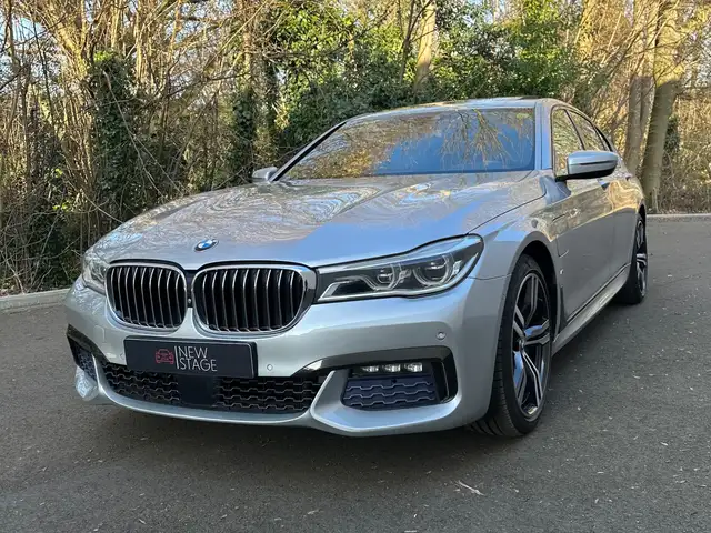 BMW 740 e iPerformance*MASSAGE*SOFTCLOSE*PANO*CARPLAY*FULL