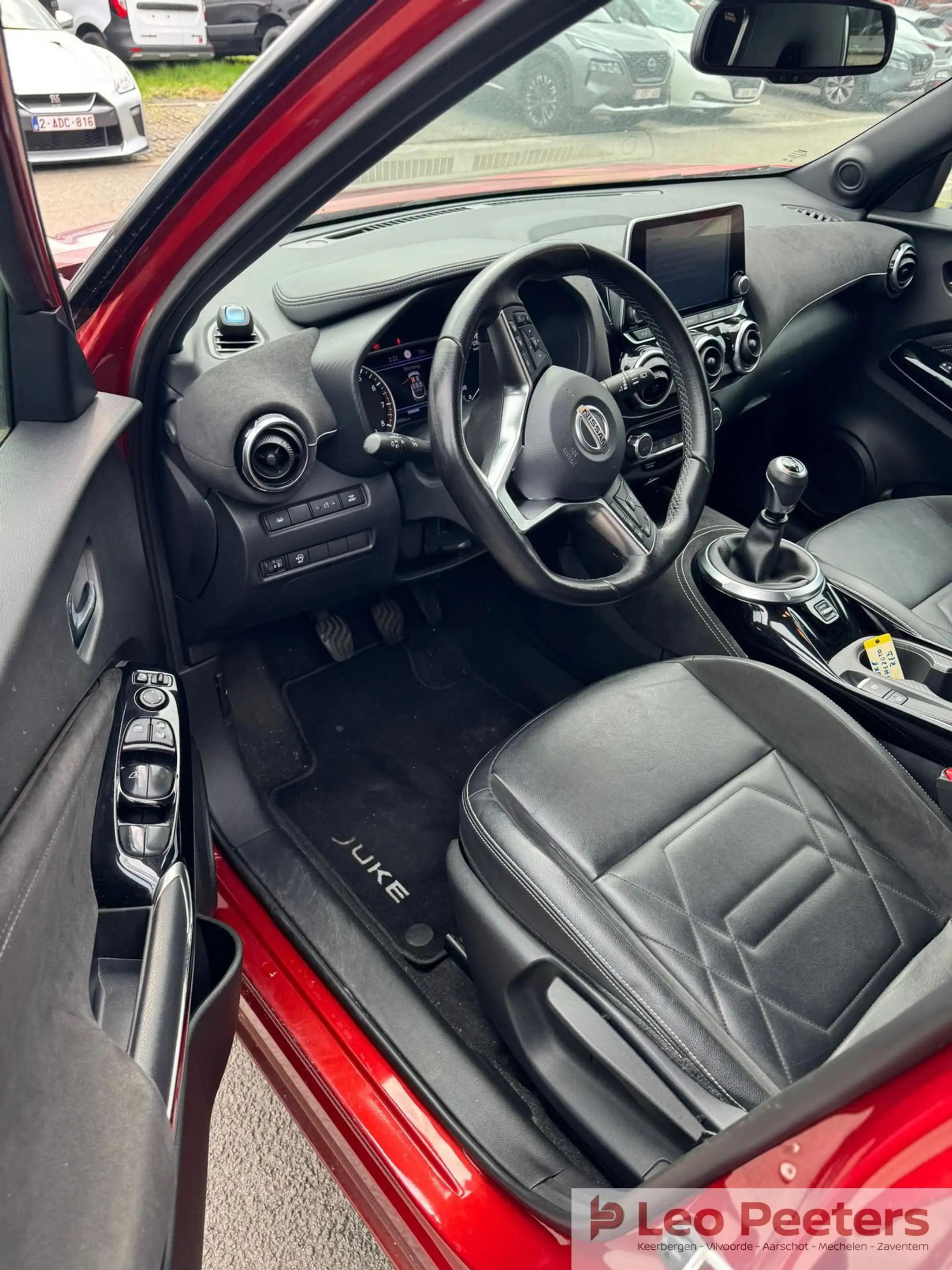 Nissan Juke DIG-T N-Design — photo 8