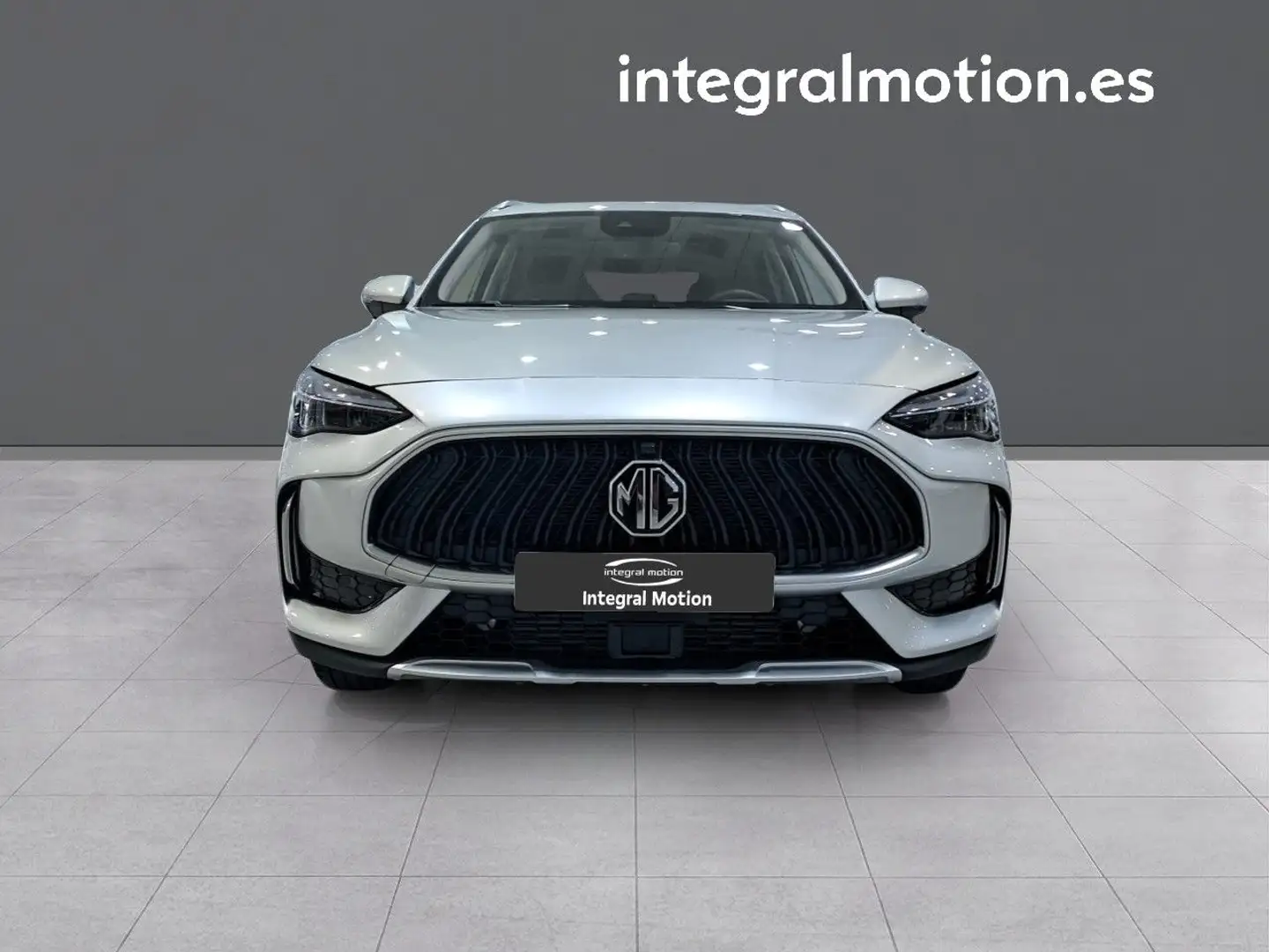 MG HS 1.5 T-GDI Luxury Aut. Plateado - 2