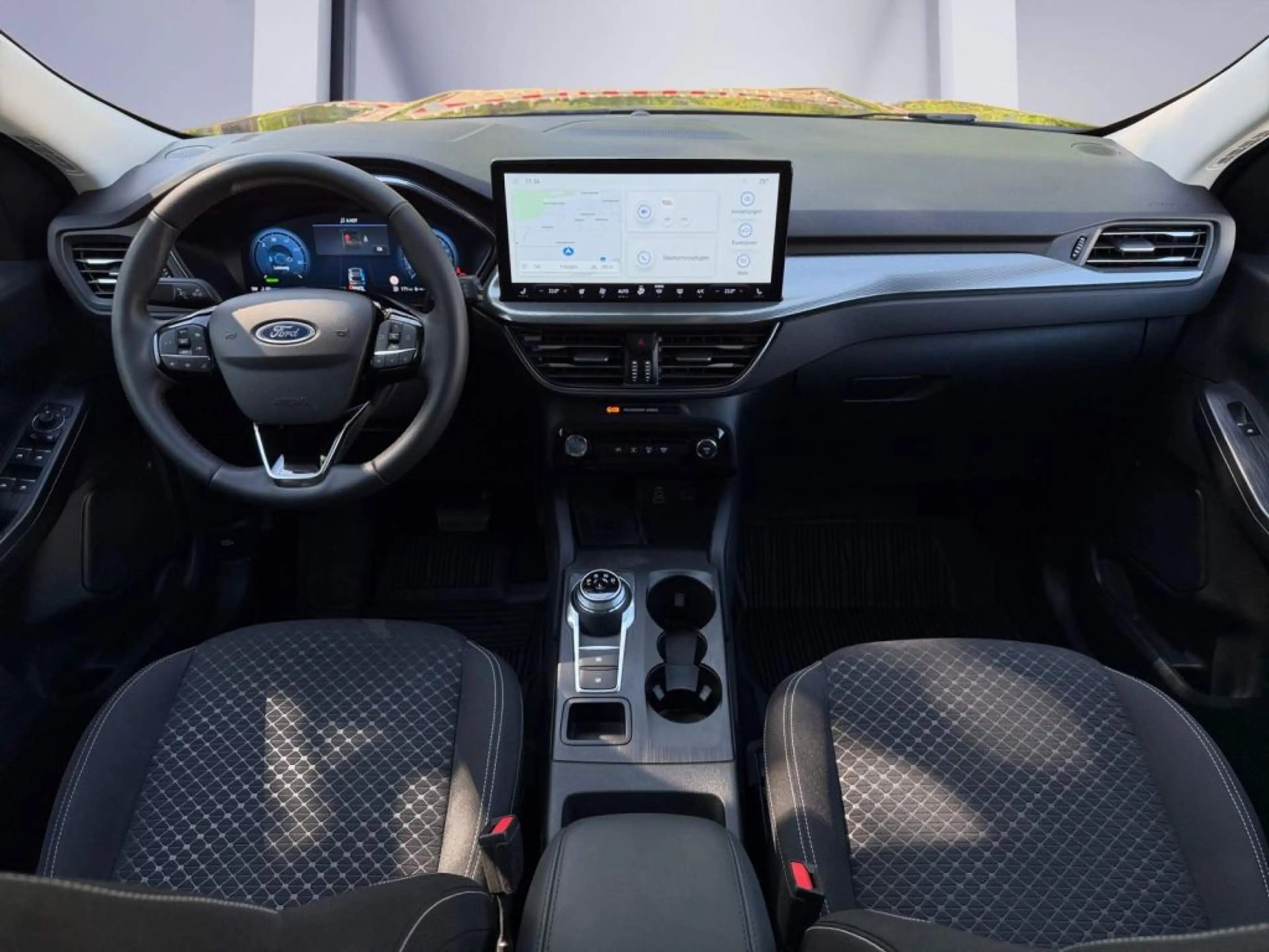Ford Kuga Titanium 2.5 FHEV 4x4 *AHK*Winter-Pk* — photo 10