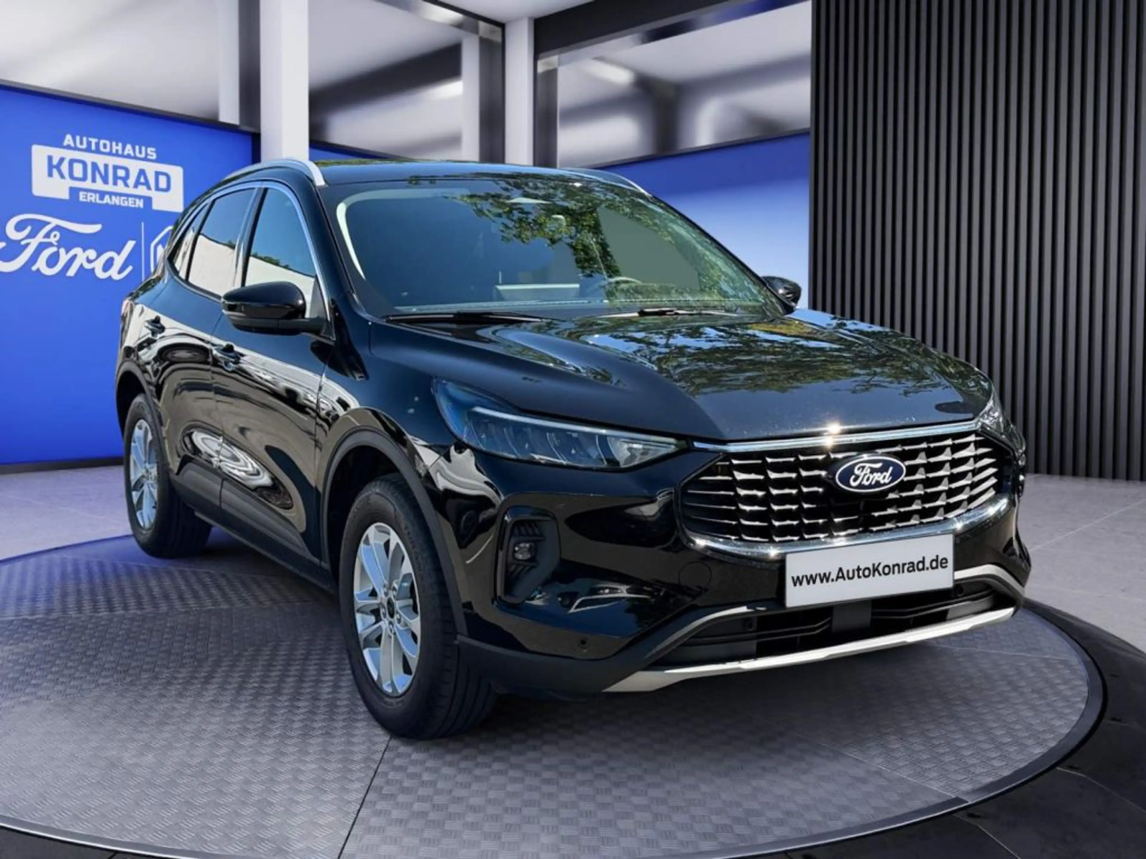 Ford Kuga Titanium 2.5 FHEV 4x4 *AHK*Winter-Pk* — photo 17