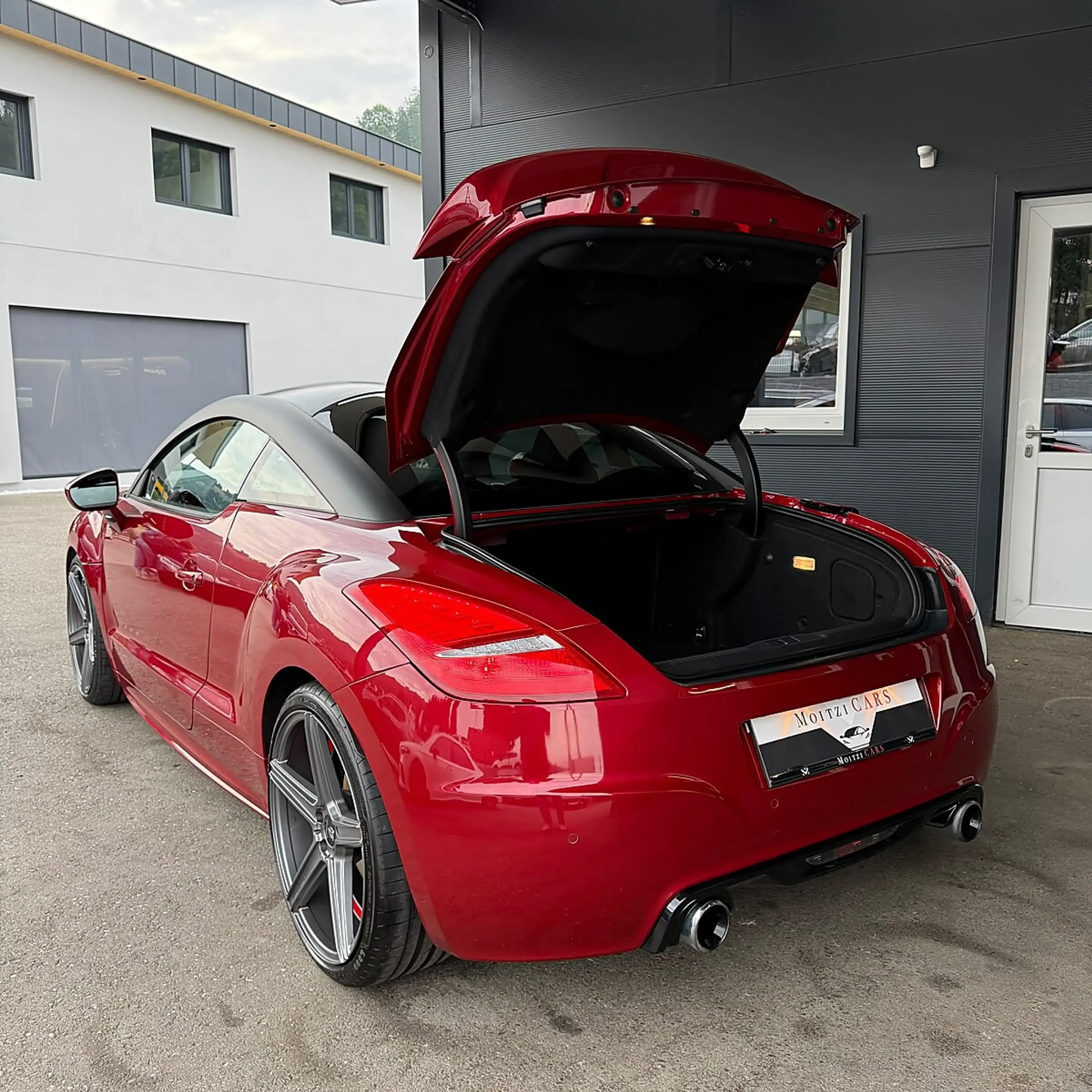 Peugeot RCZ R 1,6 THP 270 — photo 9