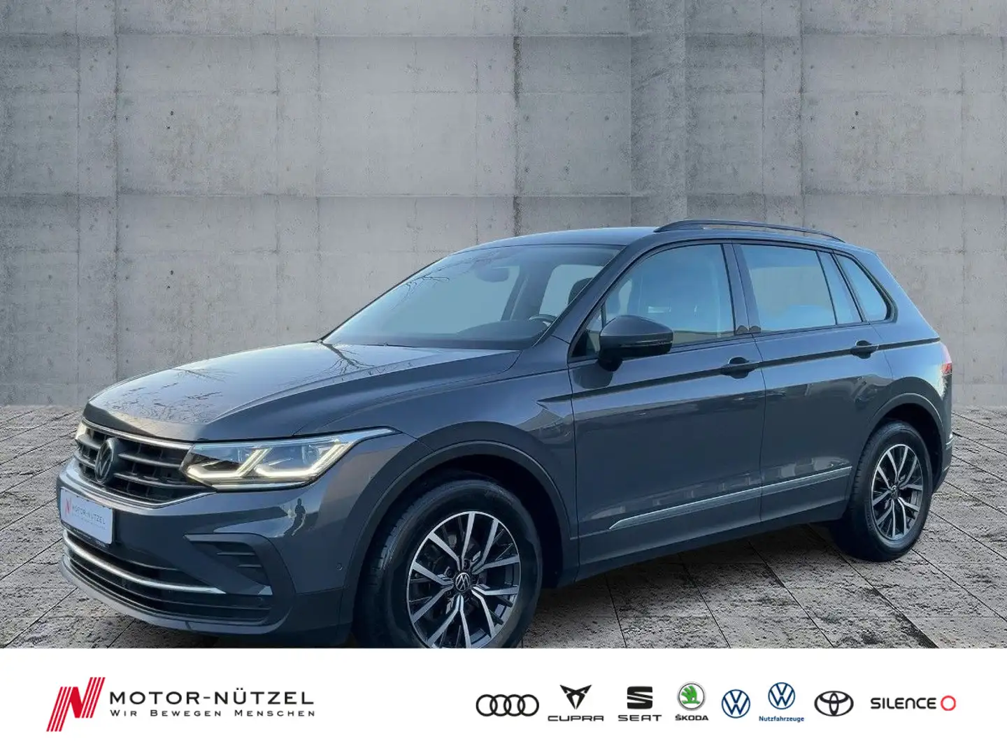 Volkswagen Tiguan 2.0TDI DSG LIFE MATRIX+ACC+RFK+PLA+DAB+17 Grau - 1