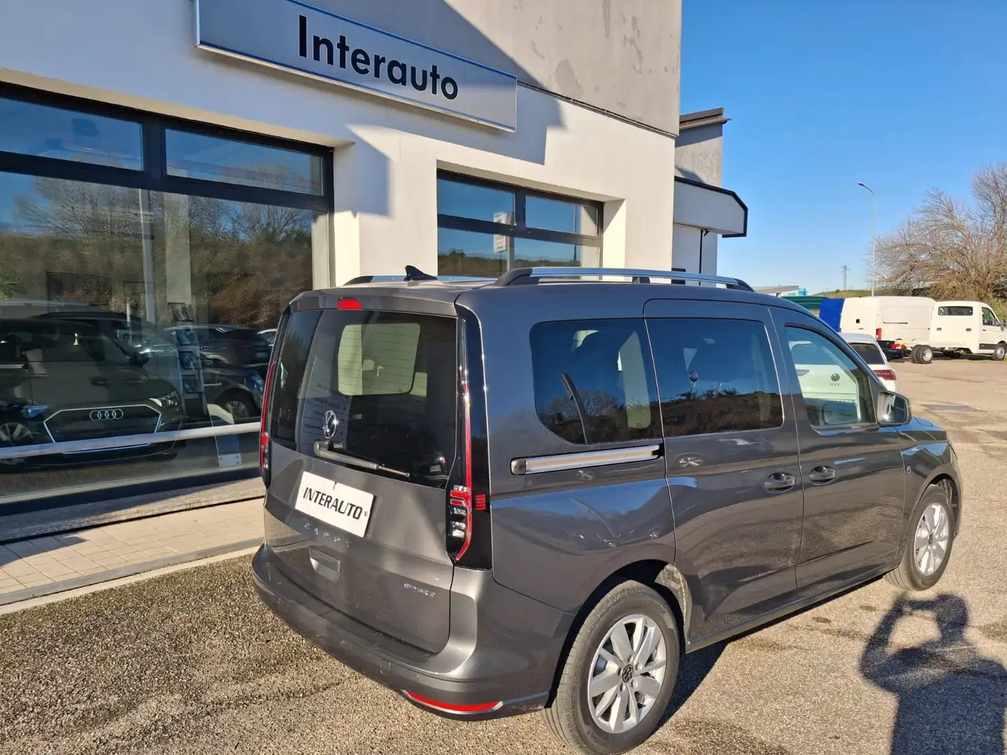 Volkswagen Caddy Caddy Space 1.5 tsi PHHEV 150 cv DSG Grigio - 2