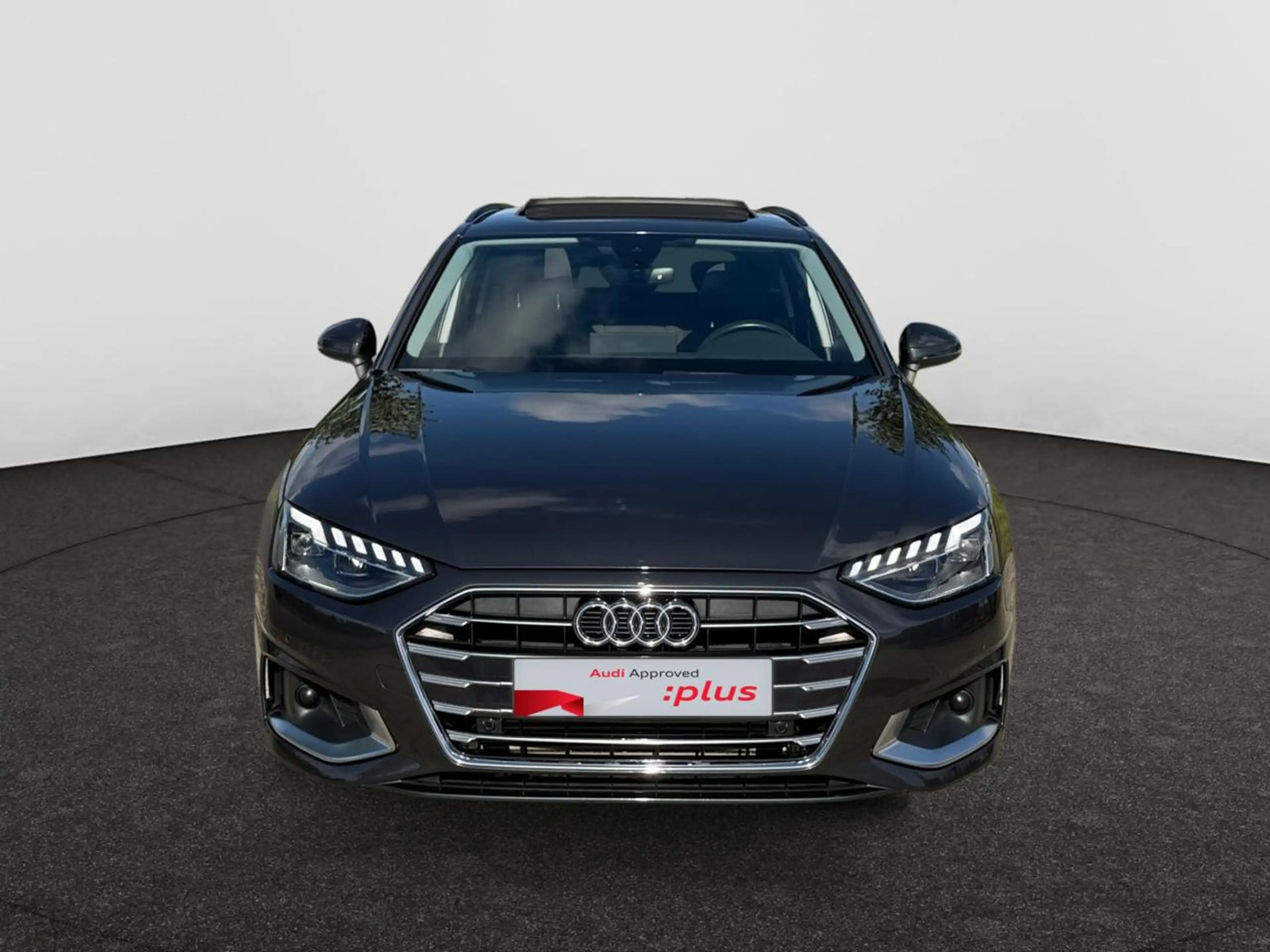 Audi A4 35 TFSI Advanced 110 Kw ( 150 pk ) ///  Pano - dak /// Trekhaak /// Verwarmbare voorzetels — photo 2
