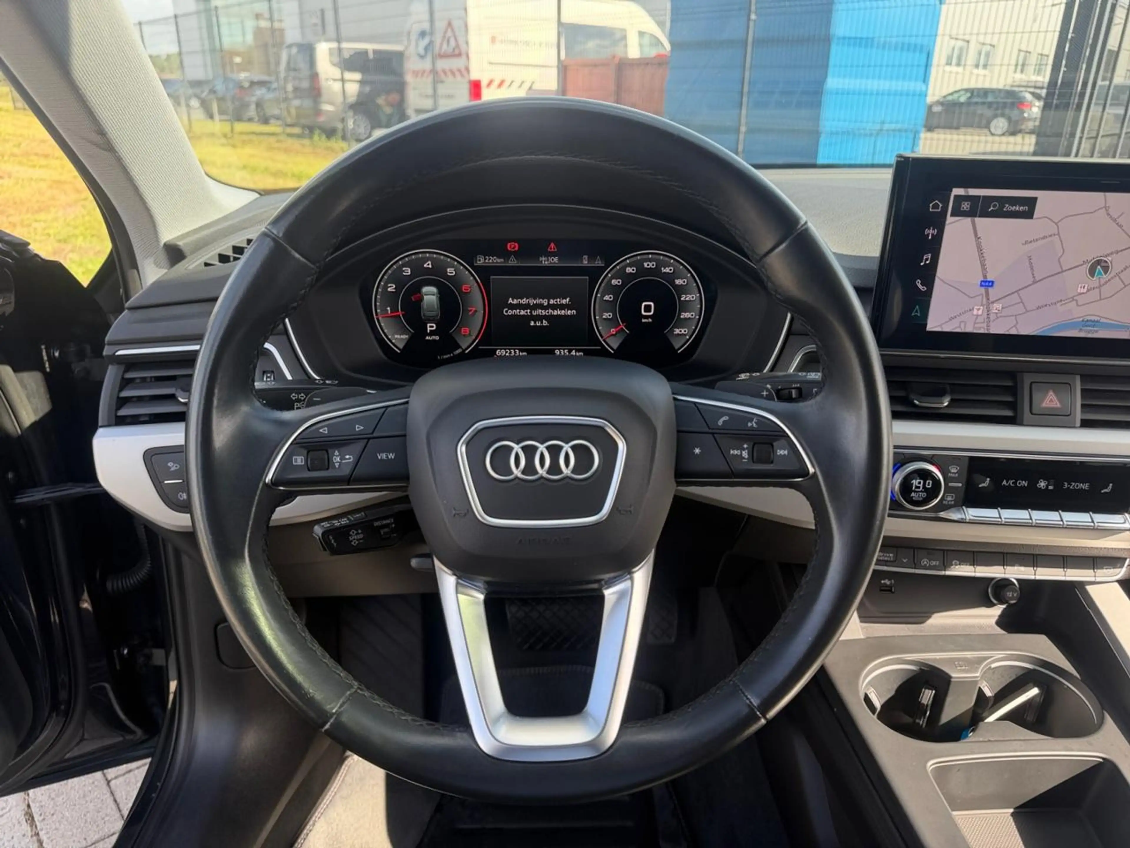 Audi A4 35 TFSI Advanced 110 Kw ( 150 pk ) ///  Pano - dak /// Trekhaak /// Verwarmbare voorzetels — photo 10