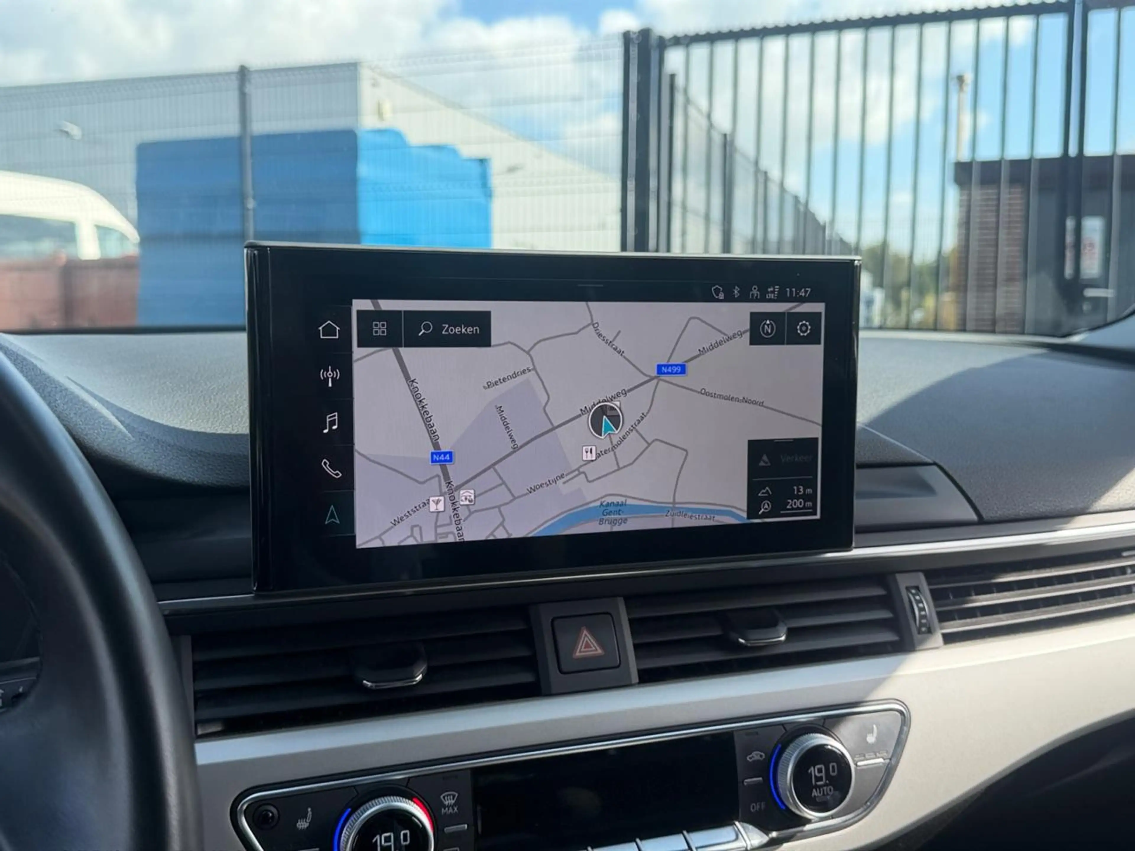 Audi A4 35 TFSI Advanced 110 Kw ( 150 pk ) ///  Pano - dak /// Trekhaak /// Verwarmbare voorzetels — photo 12