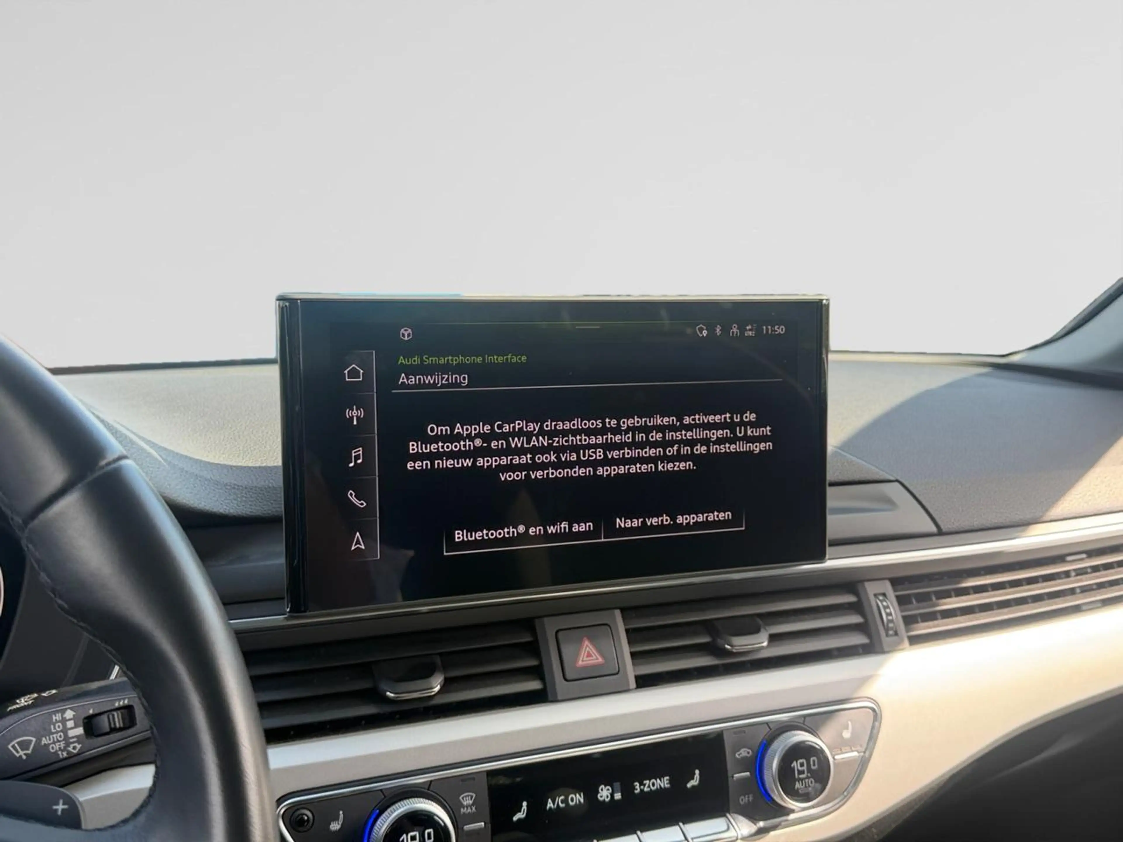 Audi A4 35 TFSI Advanced 110 Kw ( 150 pk ) ///  Pano - dak /// Trekhaak /// Verwarmbare voorzetels — photo 14