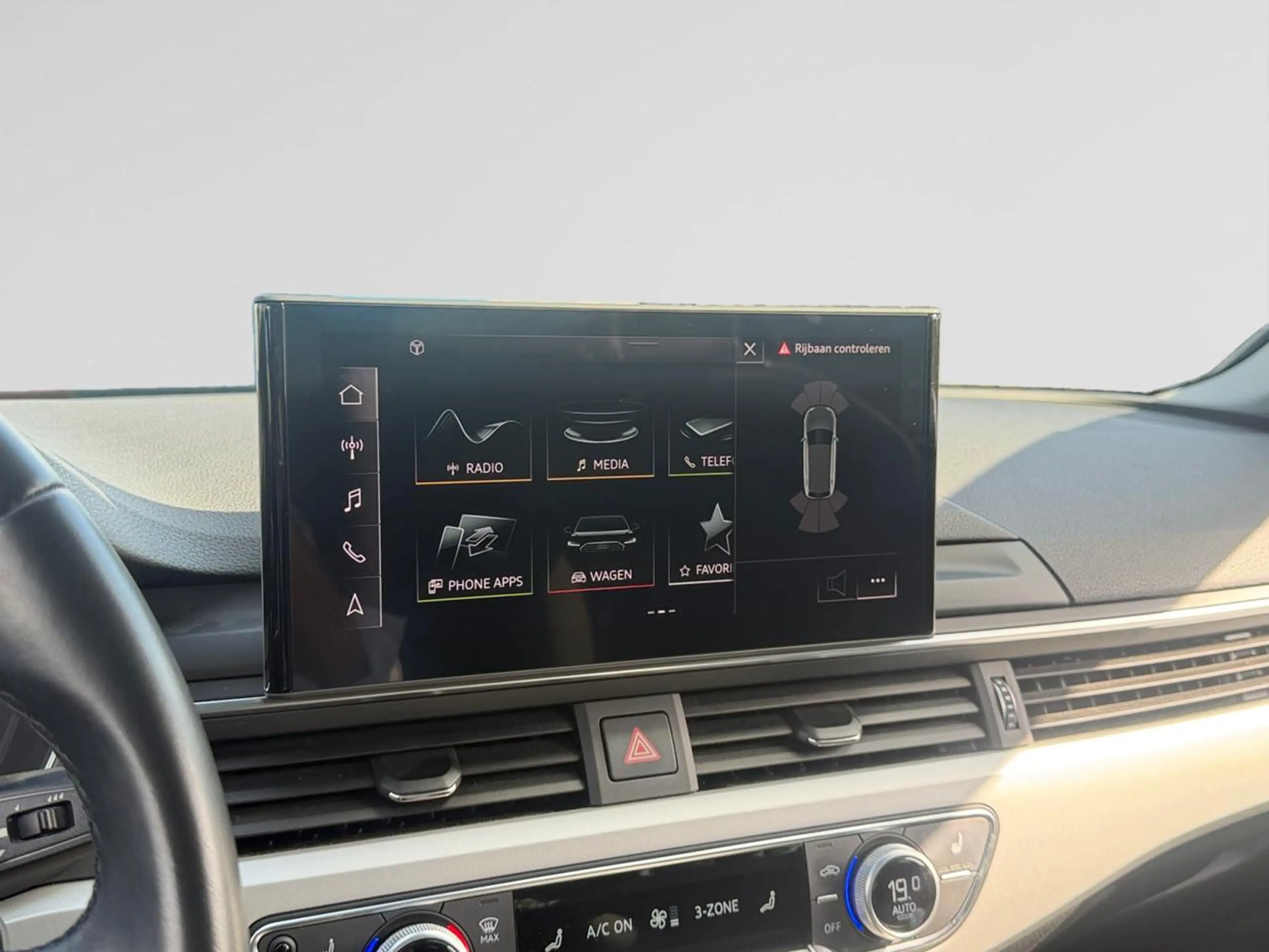 Audi A4 35 TFSI Advanced 110 Kw ( 150 pk ) ///  Pano - dak /// Trekhaak /// Verwarmbare voorzetels — photo 15