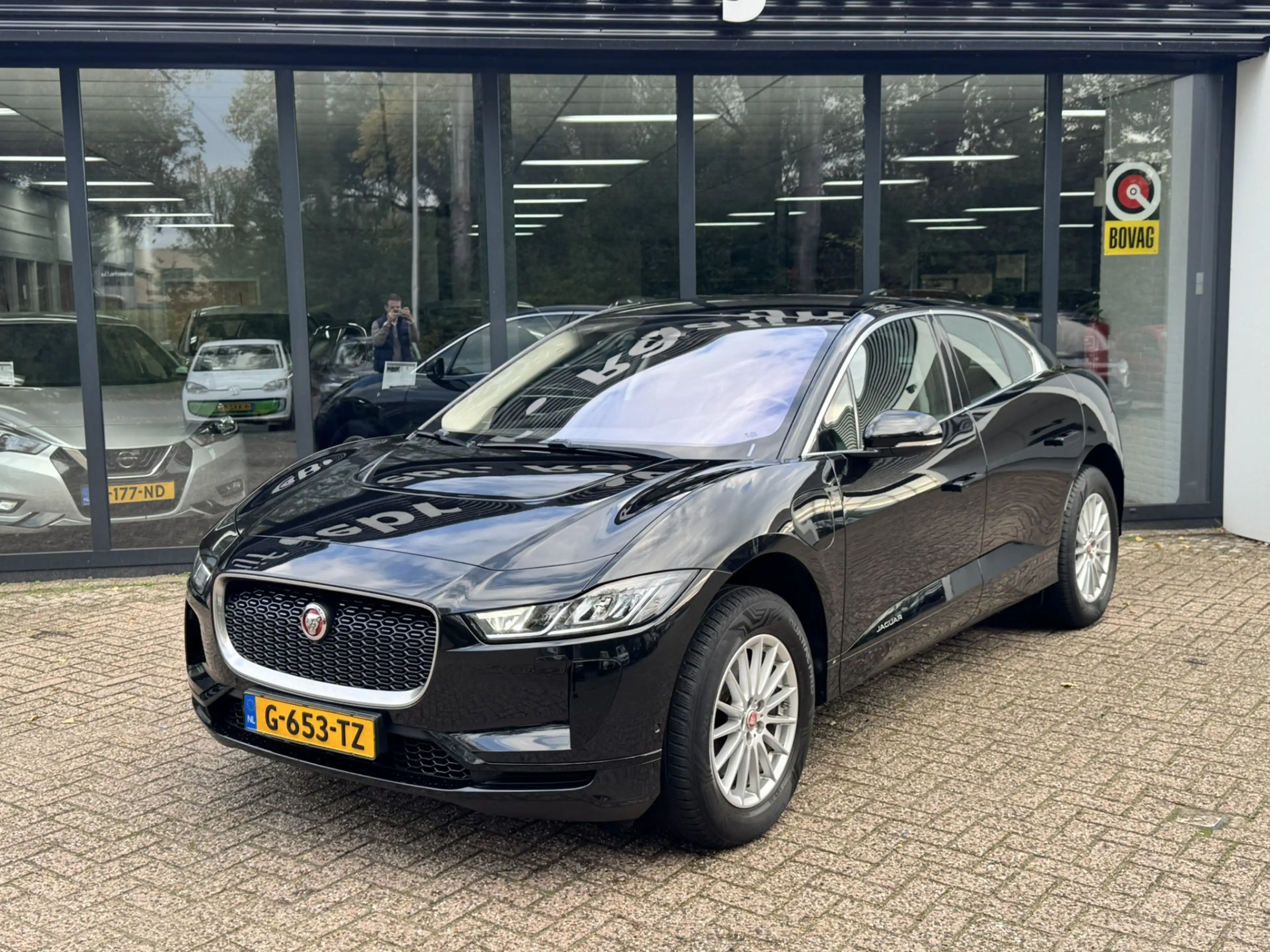 Jaguar I-Pace EV400 Business Edition S 90 kWh — photo 2