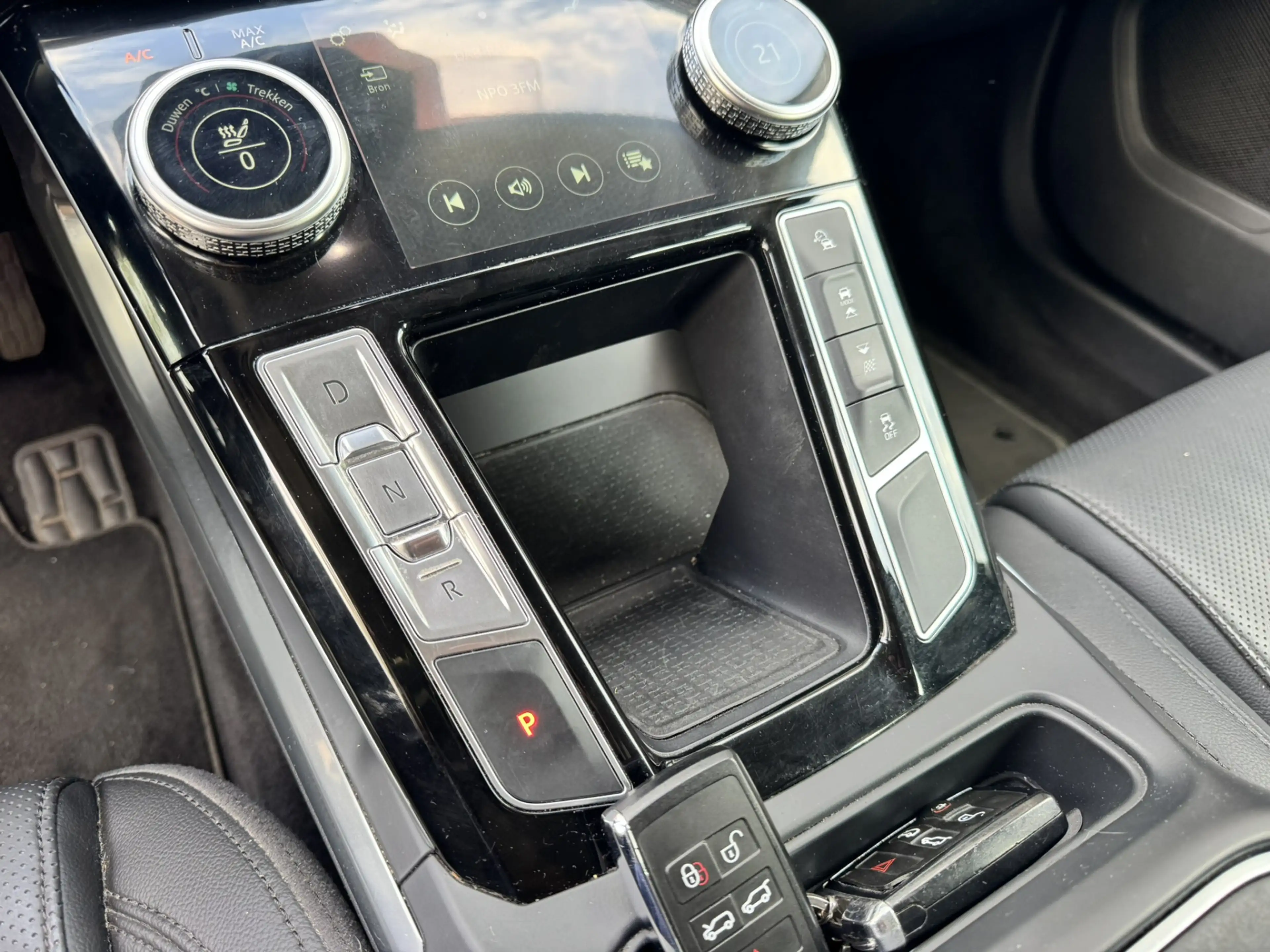 Jaguar I-Pace EV400 Business Edition S 90 kWh — photo 10