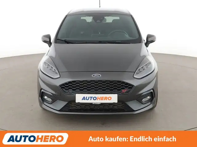 Ford Fiesta view 9