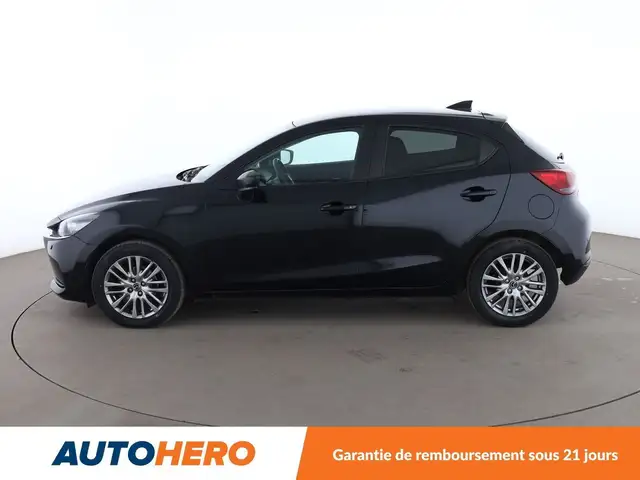Mazda Mazda2 view 3